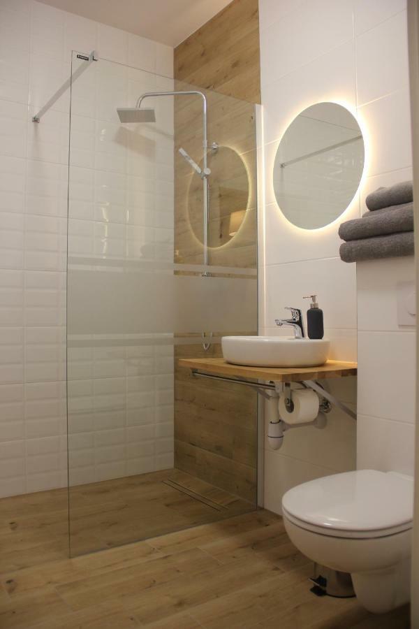 Apartamenty Ceglane Torun Exterior photo
